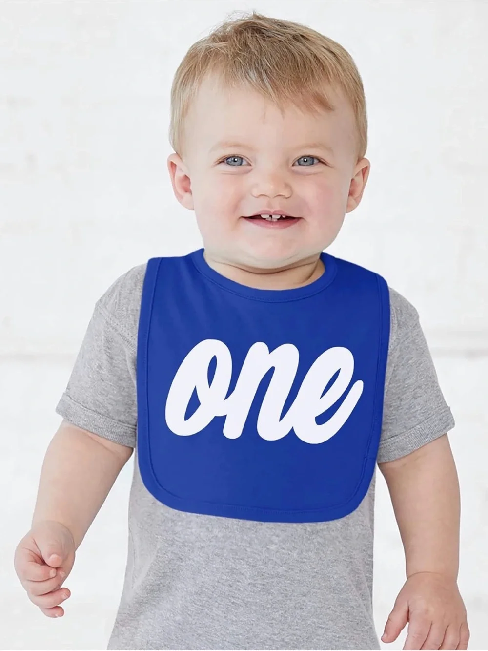 NEW! Black 'One' Bib - Stylish Baby Feeding Accessory